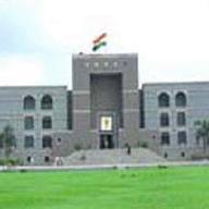 Forcing A Toddler To Spend Six Hours On Court Premises Under Guise Of Access To Grandparents Is Uncalled For And Unjust: Gujarat HC